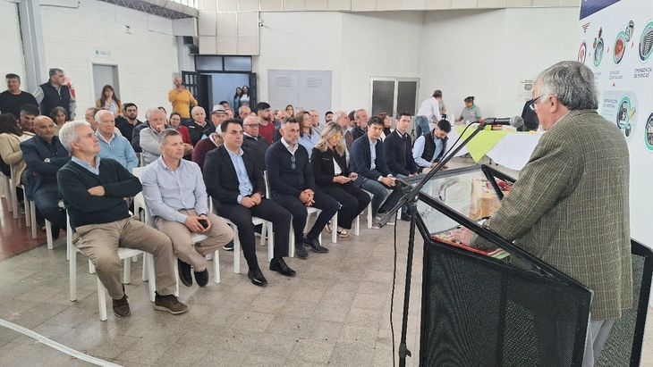 El sector público y privado presente en este nuevo evento en el que anunciaron las inversiones. El sector público y privado presente en este nuevo evento en el que anunciaron las inversiones.