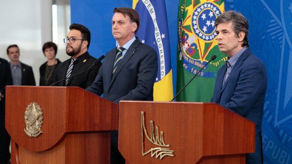 El coronavirus no para de crecer en Brasil: 407 muertes en un día