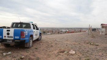 dos detenidos por el crimen en la meseta: la victima murio de un disparo en la cabeza