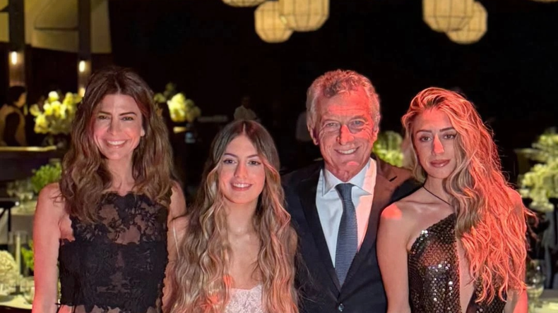 El polémico apodo que Mauricio Macri le puso a su hija Antonia: sorprendió a sus seguidores | LM Neuquen El polémico apodo que Mauricio Macri le puso a su hija Antonia: sorprendió a sus seguidores