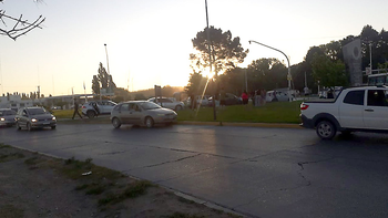 Escándalo en la rotonda 22