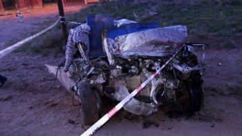 un muerto y cuatro heridos dejo un brutal accidente un muerto y cuatro heridos dejo un brutal accidente