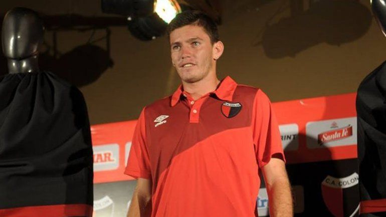 Internaron a un jugador de Colón con dengue