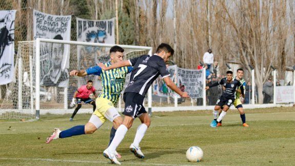 Cipo no pudo con Juventud y perdió el invicto de local