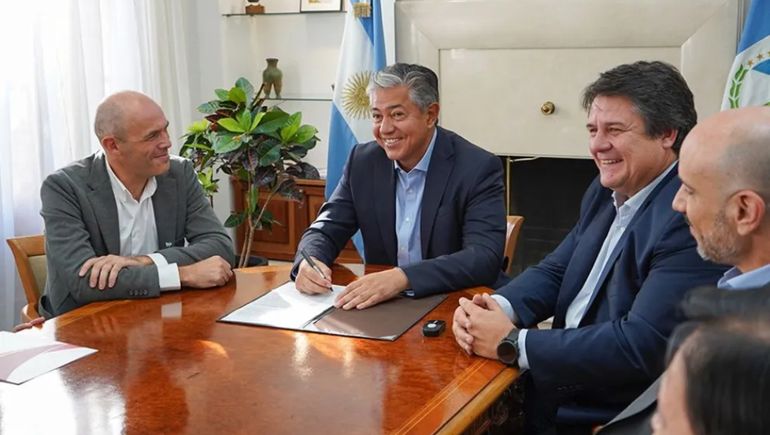 Se pone en marcha una obra que llevará agua potable a la meseta