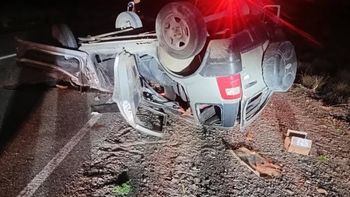 El accidente oicurrió el viernes por la noche cerca de Piedra del Águila. El accidente oicurrió el viernes por la noche cerca de Piedra del Águila.