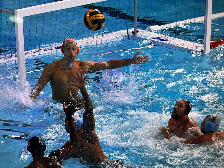 El Waterpolo cayó en semifinales y peleará por el bronce. Foto: Sergio Dovio. El Waterpolo cayó en semifinales y peleará por el bronce. Foto: Sergio Dovio.