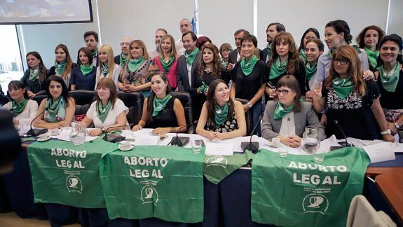 Éstos son los puntos clave del proyecto de aborto legal