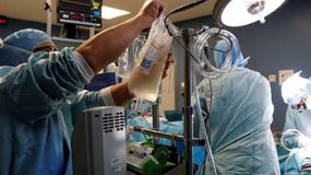 La justicia condenó por mala praxis tanto al médico que operó a la vítima como a la clínica y la prepaga. | LM Neuquen La justicia condenó por mala praxis tanto al médico que operó a la vítima como a la clínica y la prepaga.