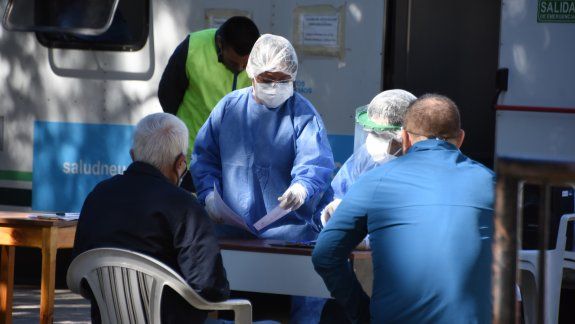 Neuquén cerró el viernes con 221 casos y dos muertos por COVID