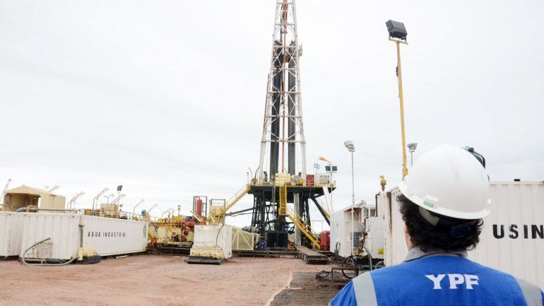 Las empresas petroleras y el gobierno provincial esperan una suba del precio del gas.