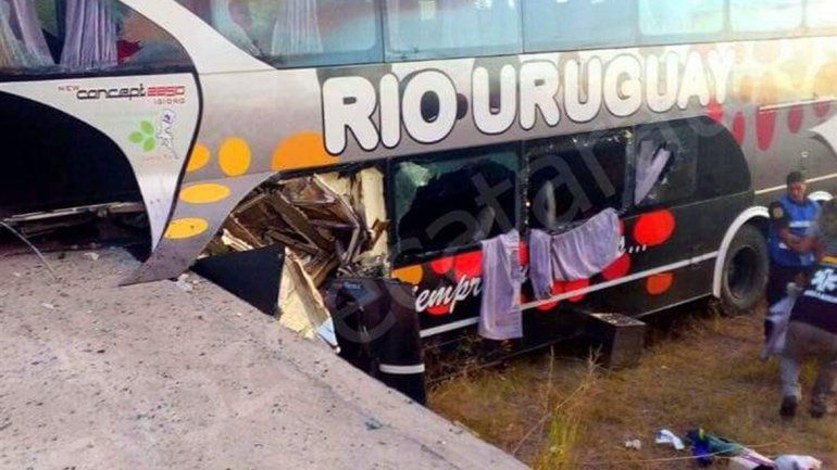 Dos muertos en Villaguay al chocar un colectivo con un equipo de fútbol infantil