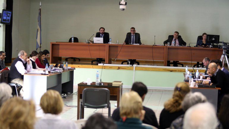 Ayer comenzaron las declaraciones indagatorias de los imputados .