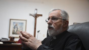 SFP entrevista Obispo Fernando Croxatto Iglesia catedral (6).JPG