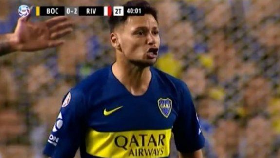 En pleno partido: dura pelea entre Zárate y Cardona