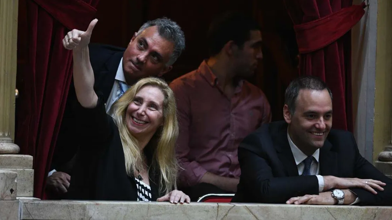 La incorporación de Manuel Adorni como Jefe de Gabinete está fuertemente impulsada por Karina Milei. | LM Neuquen La incorporación de Manuel Adorni como Jefe de Gabinete está fuertemente impulsada por Karina Milei.