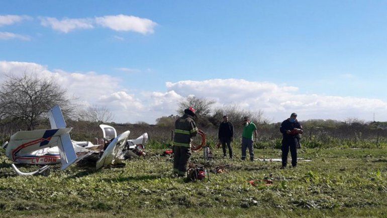 Dos muertos al caer una avioneta en Berazategui