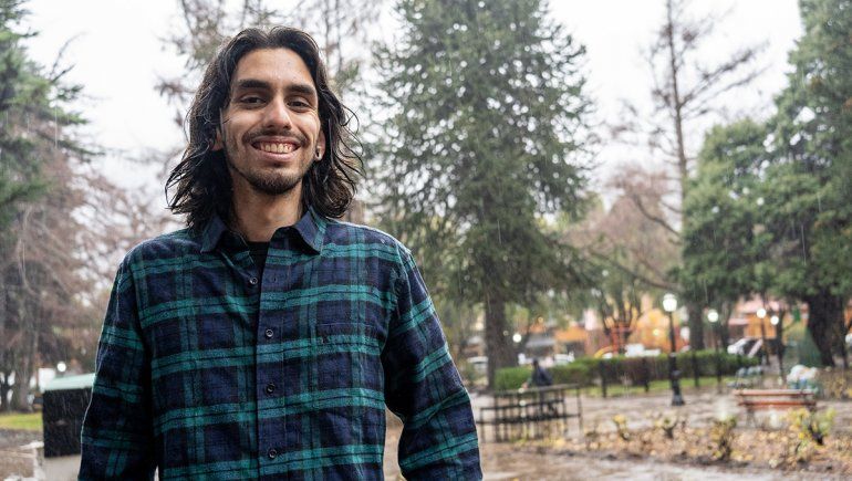 El joven que recopila el protagonismo de San Martín de los Andes en el cine y la tevé