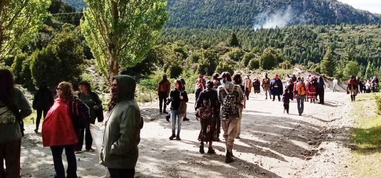 Un muerto y un herido grave en represión a mapuches 