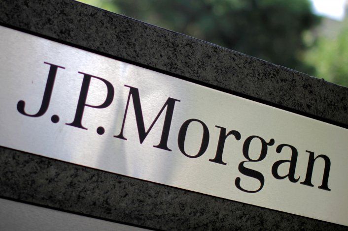 El JP Morgan recomienda a sus inversores ahora esperar hasta que pasen las elecciones en Argentina. 