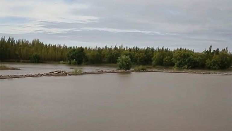 Video: así se ve el río color chocolate tras la tormenta