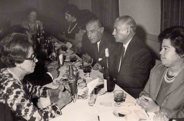 Maestros Domínguez, Puertas y señora de Focaccia, entre otros.