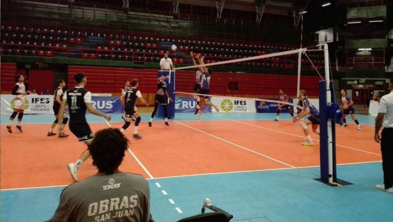 En un Ruca Che vacío, Gigantes completó la Obra-s y está en semis