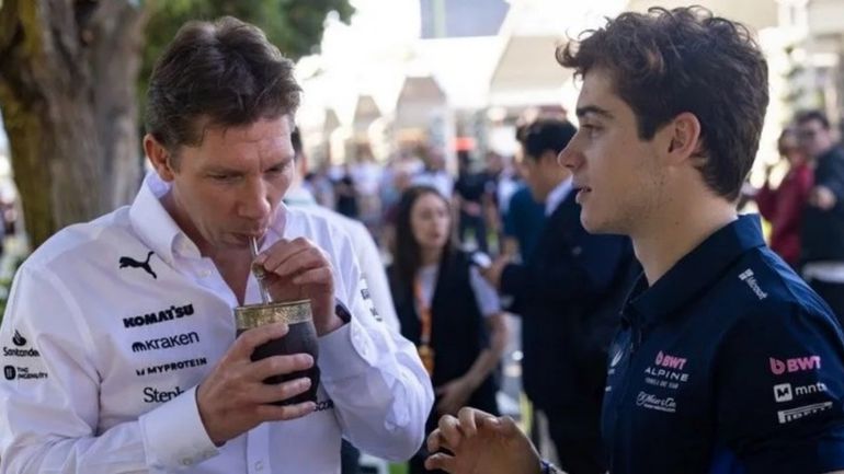 Franco Colapinto y James Vowles Franco Colapinto y James Vowles