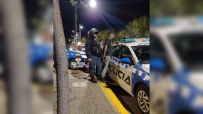 Con un carrito de bebé y una tumbera robaron un celular