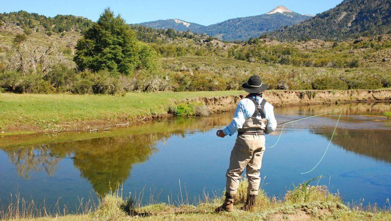 Pehuenia emerge como el sitio ideal para la pesca