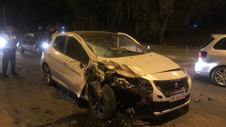 Triple colisión en la Ruta 7 cuando esperaban la luz verde del semáforo