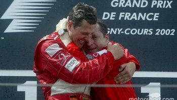 El emotivo abrazo entre el directivo y la leyenda, en tiempo mejores. El emotivo abrazo entre el directivo y la leyenda, en tiempo mejores.