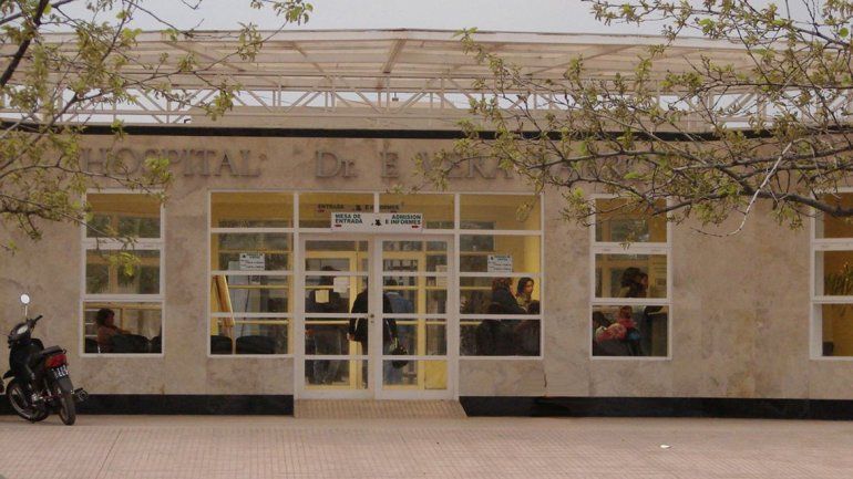 Las mujeres le pegaron tanto que el hombre -tenía orden de restricción judicial- terminó con fractura de cráneo.