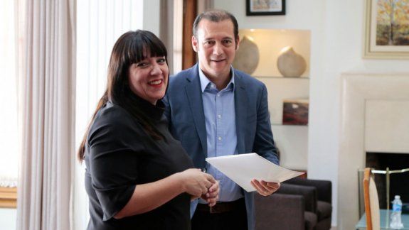 Provincia entregó $8 millones al Municipio para cubrir las tarifas