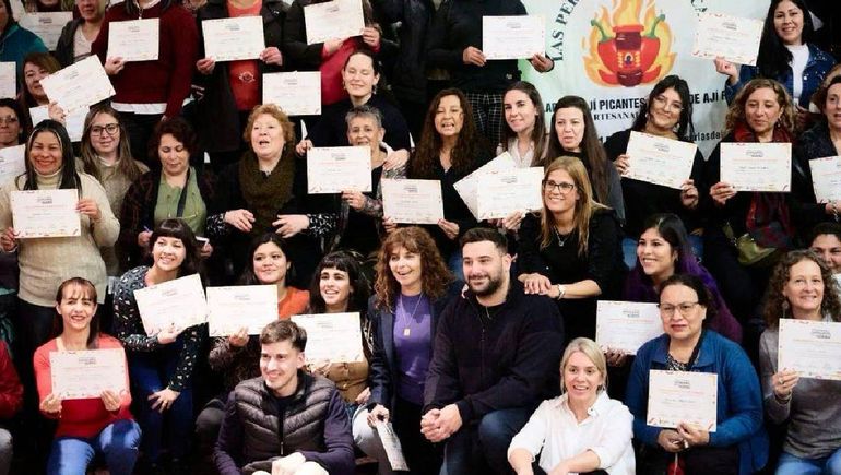 Las capacitaciones de la Municipalidad de Neuquén fortalecen el perfil de las personas que buscan empleo. Las capacitaciones de la Municipalidad de Neuquén fortalecen el perfil de las personas que buscan empleo.