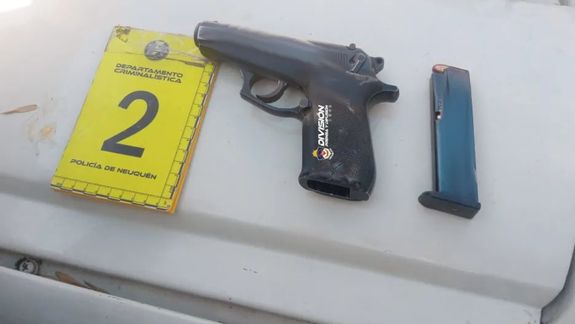 Violento disparó contra la casa de su ex pareja en Valentina Sur