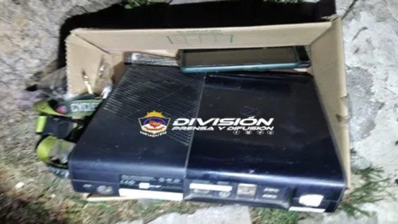 Violento robo a una familia en su casa de Centenario