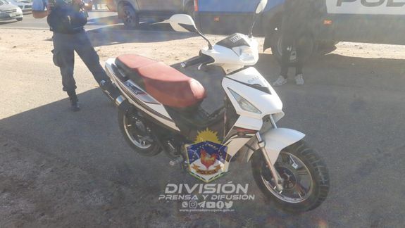Una motociclista accidentada complicó el tránsito en Ruta 7