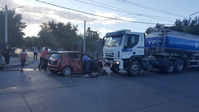 El accidente se produjo en la esquina de Colón y Elordi.