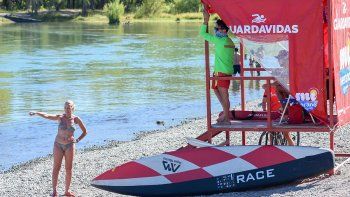 guardavidas rescates rio limay