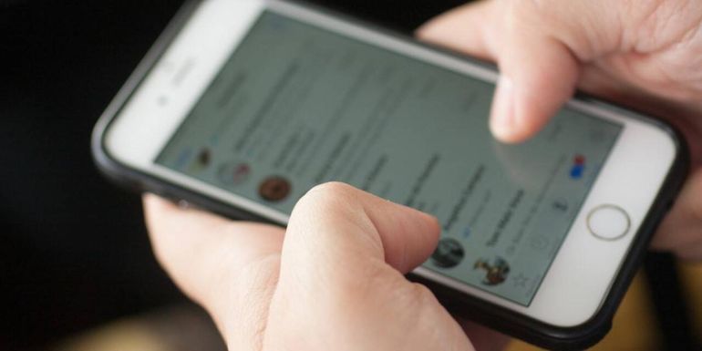 Alberto Fernández quedó comprometido por varios chats de WhatsApp. Alberto Fernández quedó comprometido por varios chats de WhatsApp.