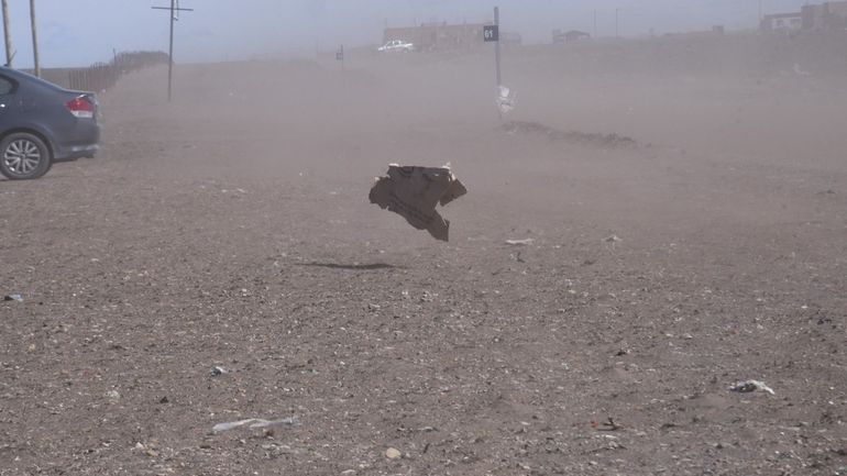 Viento en Río Gallegos y otras localidades de Santa Cruz: hay alerta meteorológico y suspendieron clases. Viento en Río Gallegos y otras localidades de Santa Cruz: hay alerta meteorológico y suspendieron clases.