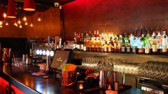 Bares y discotecas de Colombia