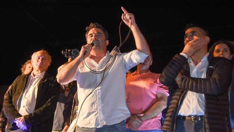 Martínez busca una agenda común en clima de transición