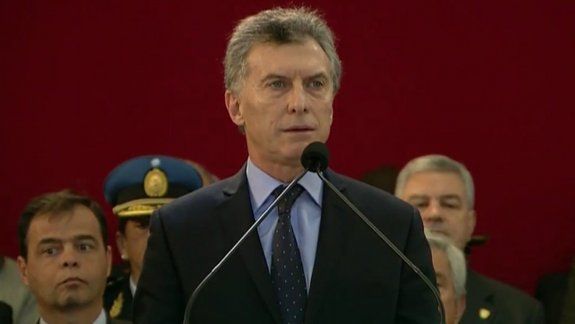 Aumentarán los salarios de las fuerzas armadas