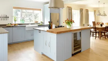 Adiós islas de cocina: la nueva tendencia que la reemplazará en 2026 es más funcional Adiós islas de cocina: la nueva tendencia que la reemplazará en 2026 es más funcional