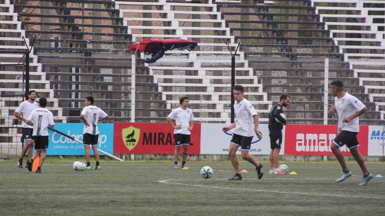 En la ida el Albinegro se trajo una dura derrota por 2 a 0.