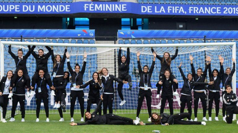 Las chicas buscan hacer más historia ante Inglaterra en el Mundial de Francia