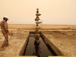 FOTO DE ARCHIVO- El mercado petrolero ante una nueva amenaza. REUTERS/Essam Al-Sudani FOTO DE ARCHIVO- El mercado petrolero ante una nueva amenaza. REUTERS/Essam Al-Sudani