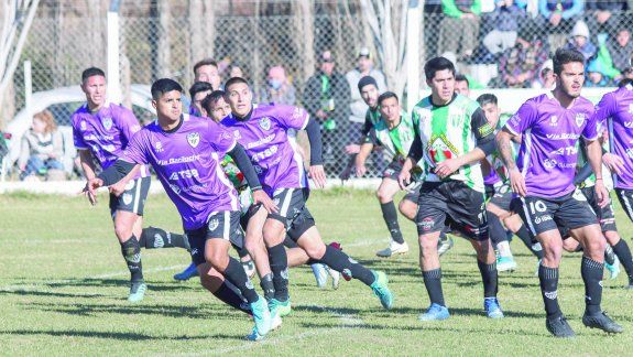 Cipo buscará un nuevo título de Liga ante su clásico rival .